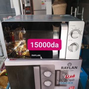 15000 DA: microonde RAYLAN 20L