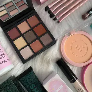 جديد Dm Cosmétiques 🫀 ✨  بوكس شيڨلام ✨